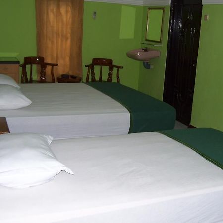 Hotel Bahagia Pangkalanbuun Extérieur photo