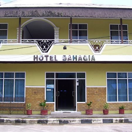 Hotel Bahagia Pangkalanbuun Extérieur photo